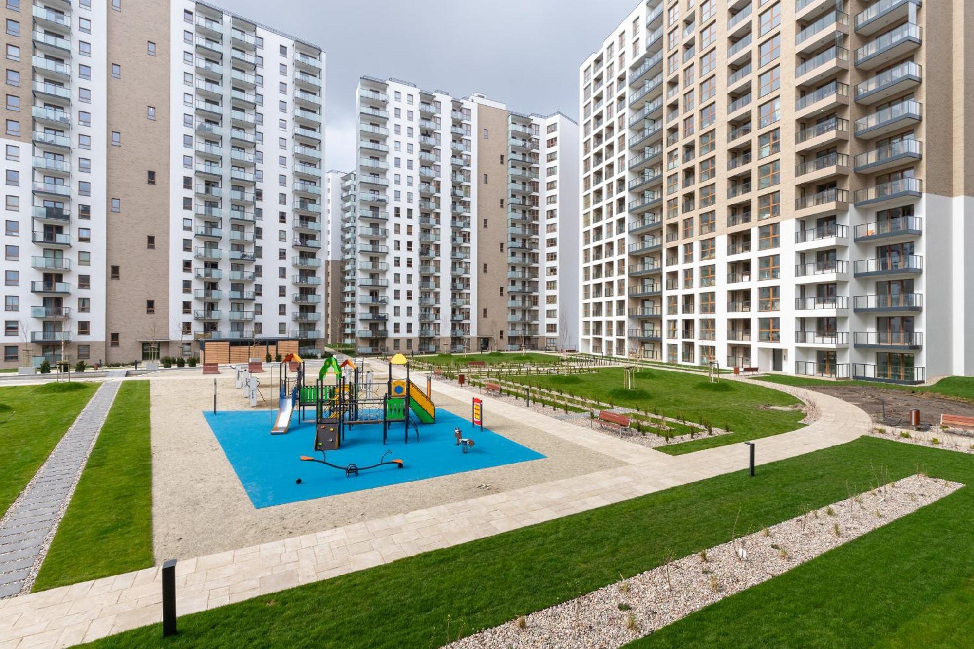 Nowa Letnica Comfortable Apartments With Balcony & Parking Gdansk By Noclegi Renters Exterior photo