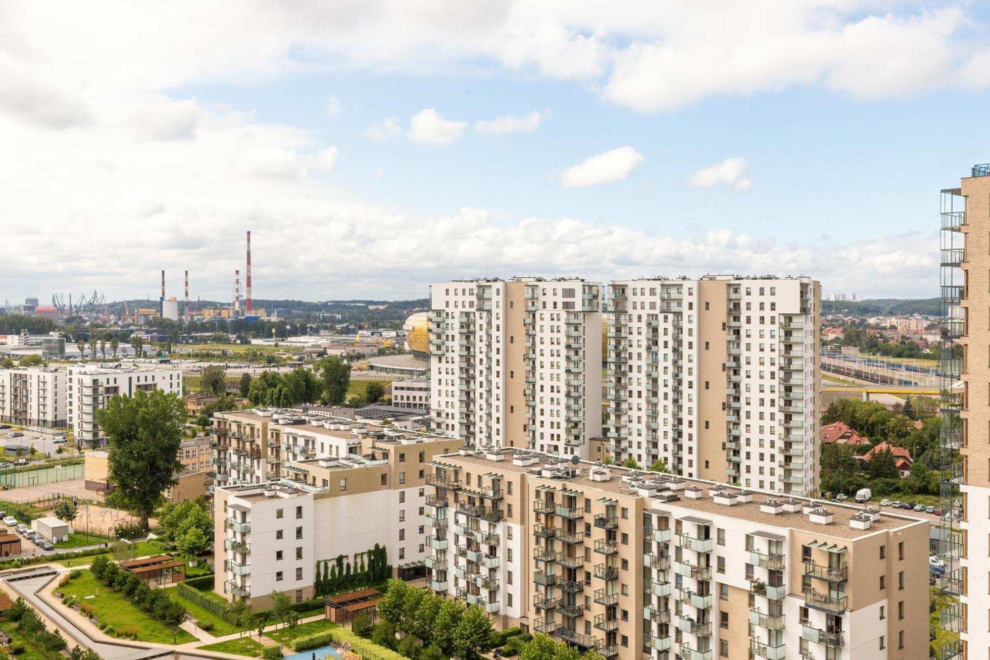 Nowa Letnica Comfortable Apartments With Balcony & Parking Gdansk By Noclegi Renters Exterior photo